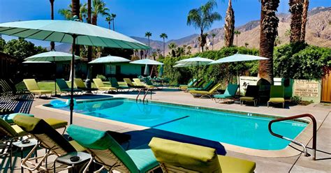 Top 10 Clothing Optional Resorts in Palm Springs, California